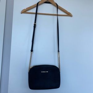 Black Michael Kors Crossbody